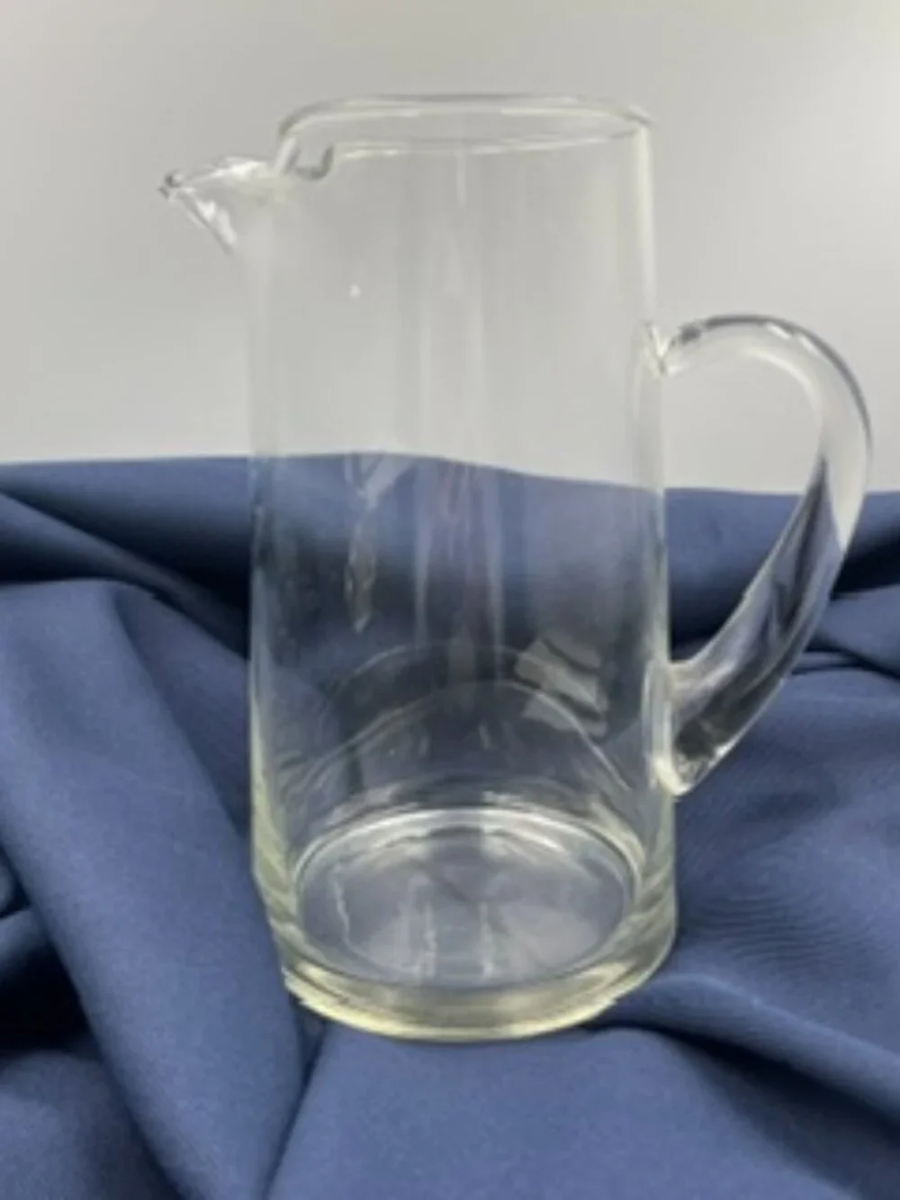 Vintage Hand-Blown Clear Glass Pitcher 1 Quart Mid-Century Martini pitcher